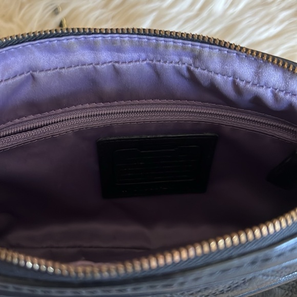 Authentic Black Leather Coach Crossbody Purse with Gold Chain Strap - Picture 10 of 16